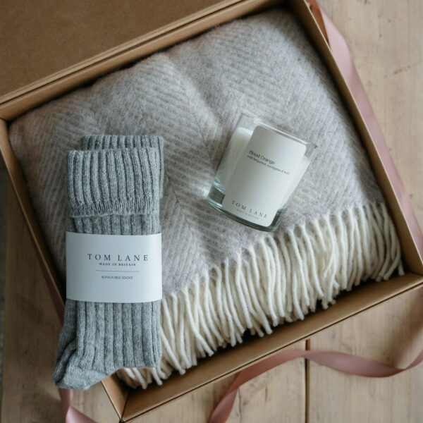 Neutrals gift box