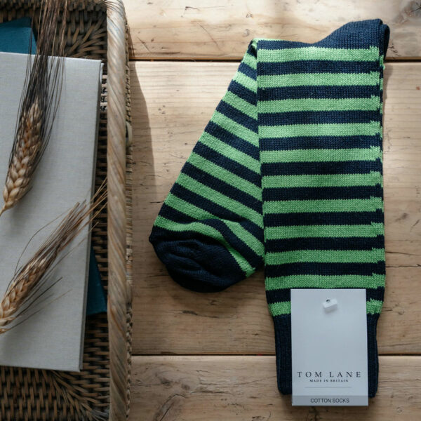 Pea & Navy cotton socks